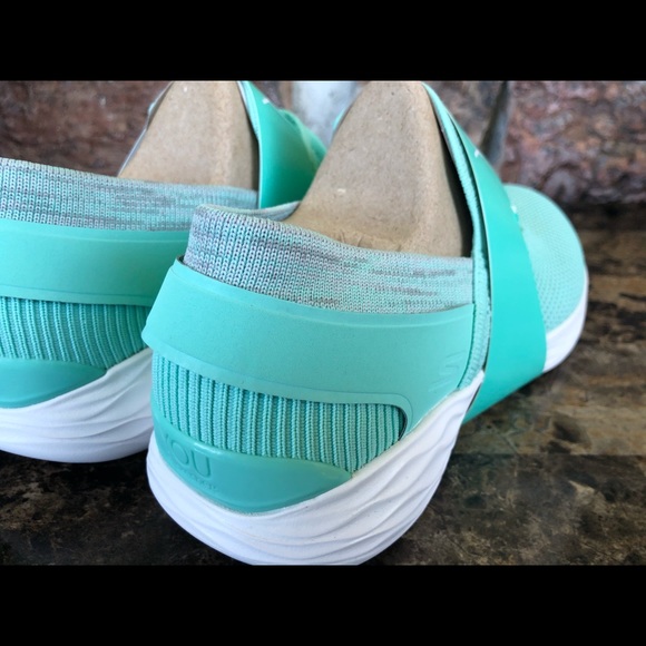 Skechers 4 YOU Spirit Casual Walking Sneakers - Picture 7 of 11